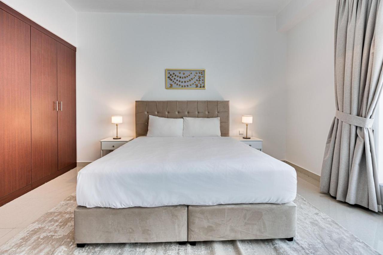 Apartment 2 Bd In Bahar Jbr Dubai